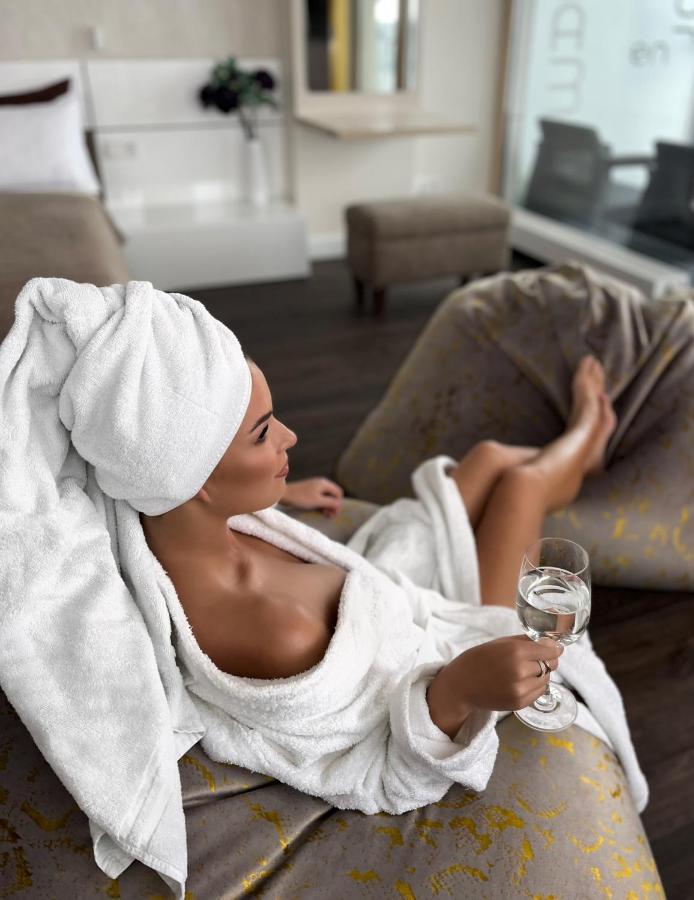 Sky Flat Jacuzzi 27 Floor Διαμέρισμα Κλαϊπέντα Εξωτερικό φωτογραφία